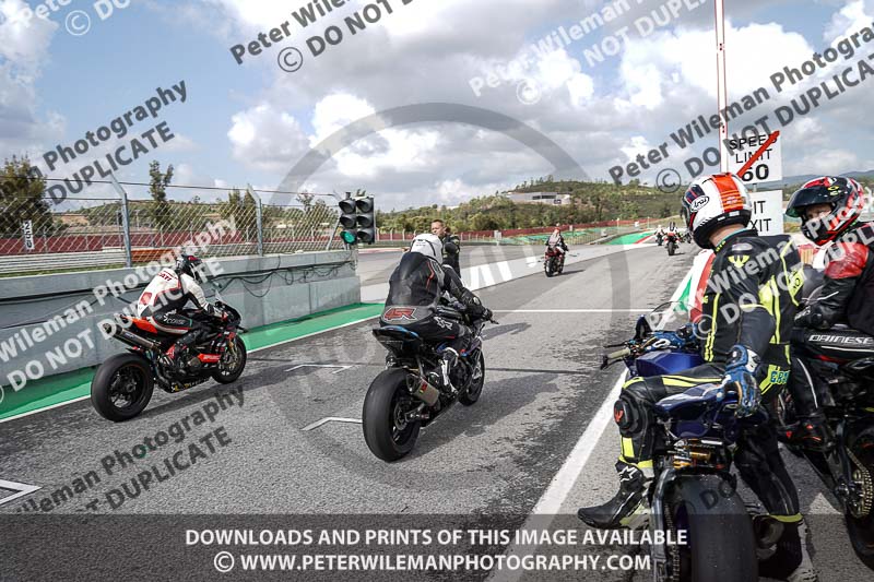 motorbikes;no limits;peter wileman photography;portimao;portugal;trackday digital images